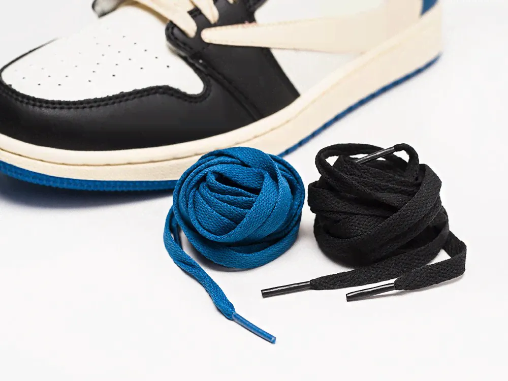 Кроссовки Nike Air Jordan 1 Low x Travis Scott цвет Разноцветный-0